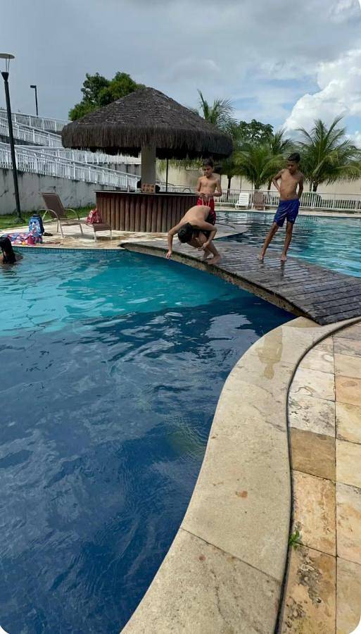 Casas e apartamentos de temporada para 6 pessoas, com piscina e jardim, com animais de estimação em São Luís