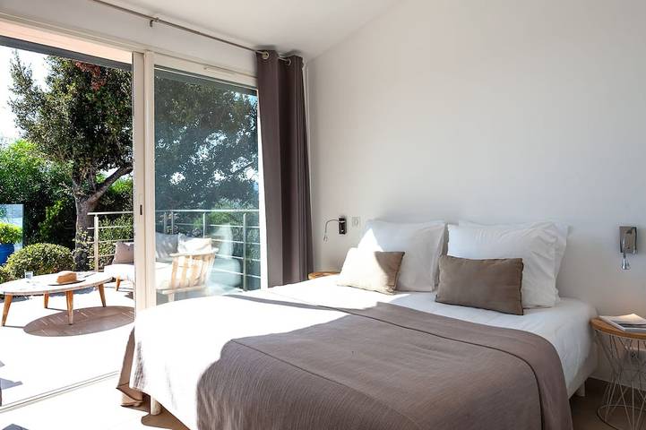 Location de vacances pour 8 personnes, avec terrasse et piscine, animaux acceptés dans Golfe De Santa Giulia - 4