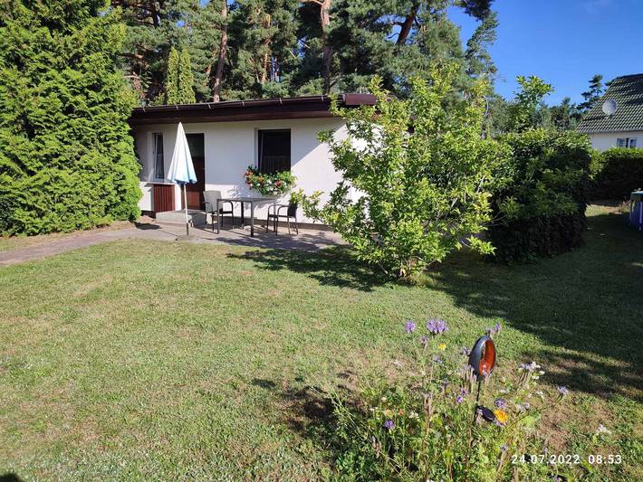 Bungalow mit Terrasse und Garten in Fuhlendorf, Vorpommern-Rügen