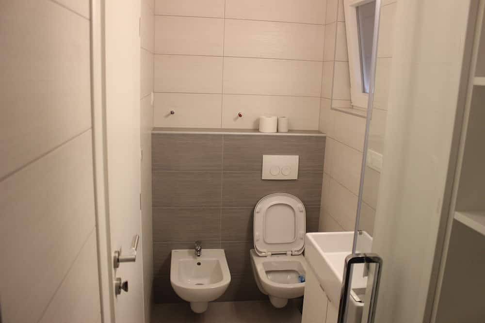 Wohnung Lux in Brodarica, Sibenik, neu, mit Terrasse, Parkplatz, Wi-Fi, Klimaanlage in Brodarica, Šibenik-Knin