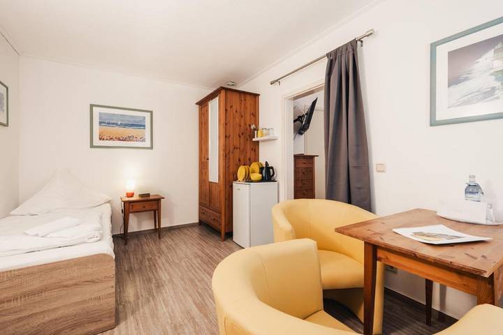 Hostel für 2 Personen, mit Garten und Ausblick in Klausdorf - 3
