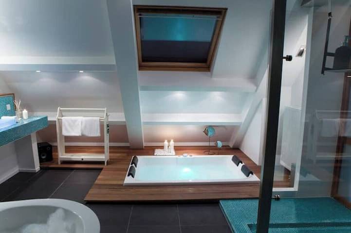 Bed and Breakfast für 4 Personen, mit Whirlpool - 1