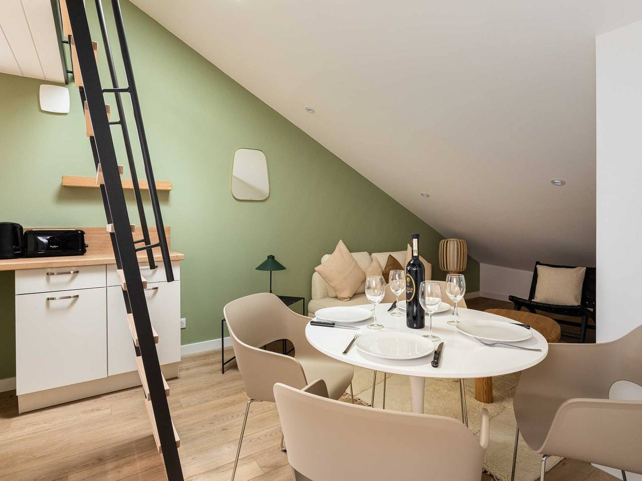 Appartement entier, Dify Ensoleillé - 10 Min centre de Lyon in Villeurbanne, Rhône