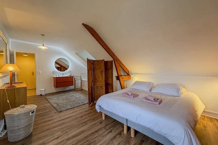 Location de vacances pour 5 personnes, avec jardin et terrasse dans Val-au-Perche - 2