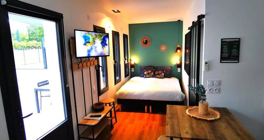 Location de vacances pour 2 personnes, avec vue et terrasse à Andancette - 3