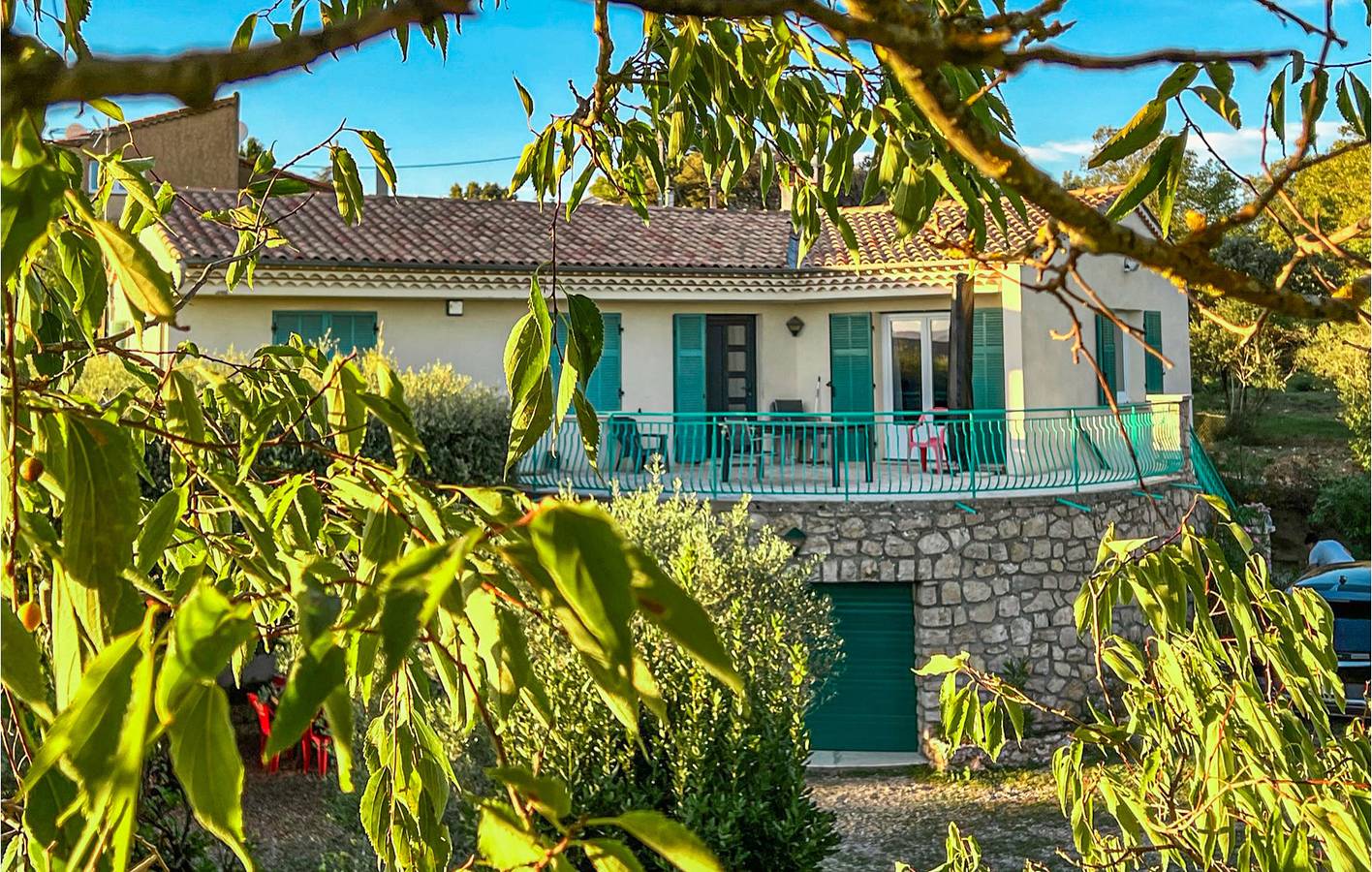 Appartement de vacances entier, Location climatisée avec piscine et parking à Ginasservis in Ginasservis, Région de Brignoles