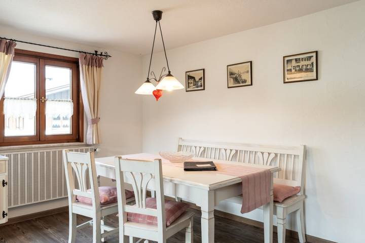 Hütte für 3 Personen, mit Balkon und Garten in Oberstdorf - 3