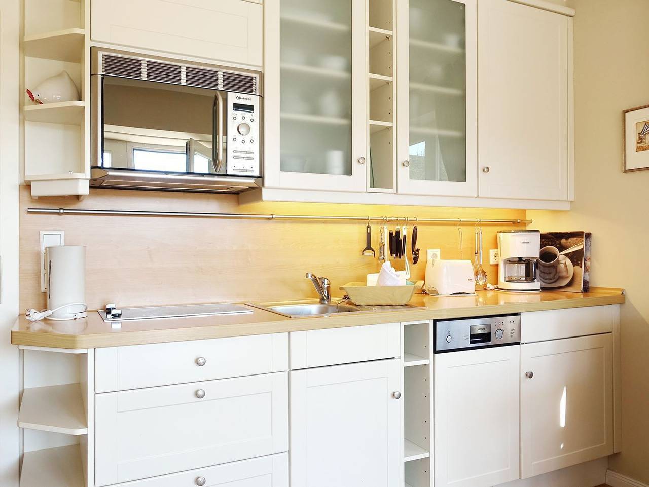 Ganze Wohnung, 2-Raum Appartement mit ca. 45m ² Nutzfläche im Erd- und Untergeschoss. in Wenningstedt, Sylt
