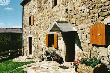 Gîte pour 6 personnes, avec jardin à Burdignes