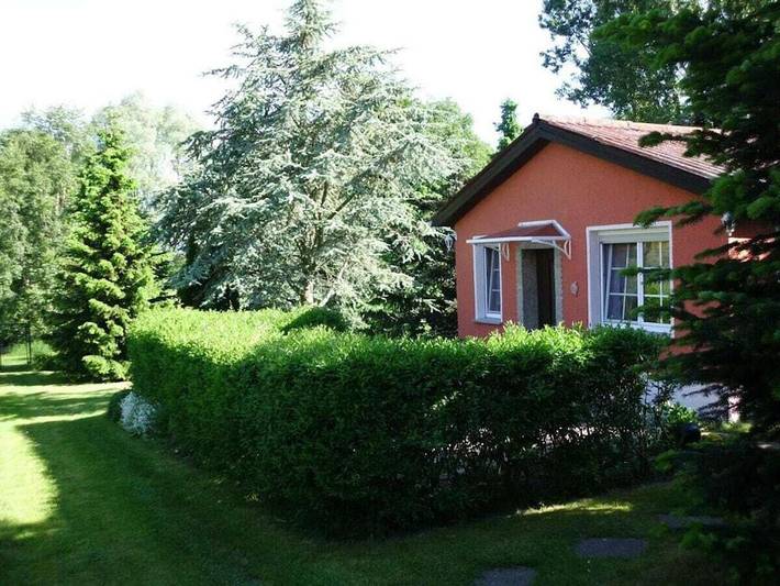 Ferienhaus für 3 Personen, mit Terrasse und Garten in Barkhagen - 2