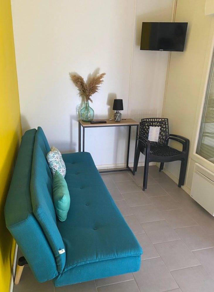 Chalet Le Cabanon - Rev'ô Thijol Vacances in Saint-Alban-Auriolles, Ardèche