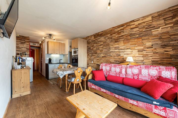 Entire apartment, Apartment 'Appartement Aiguille Rouge 420' with Mountain View, Balcony and Wi-Fi in Les Arcs, Bourg-Saint-Maurice