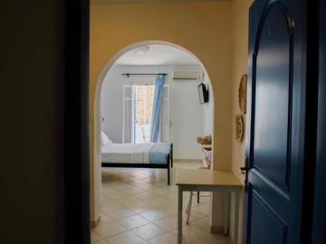 Gîte pour 4 personnes, avec jardin et balcon dans Koufonisia