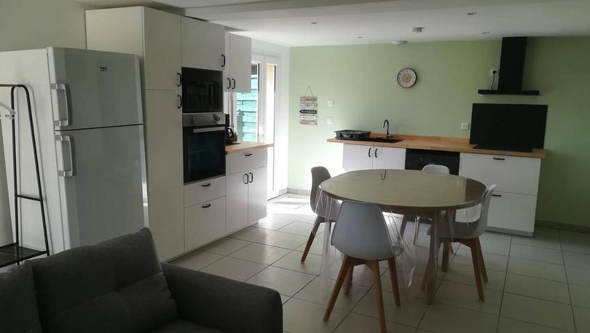 Location de vacances pour 4 personnes, avec jardin à Saint-Martin-d'Aubigny