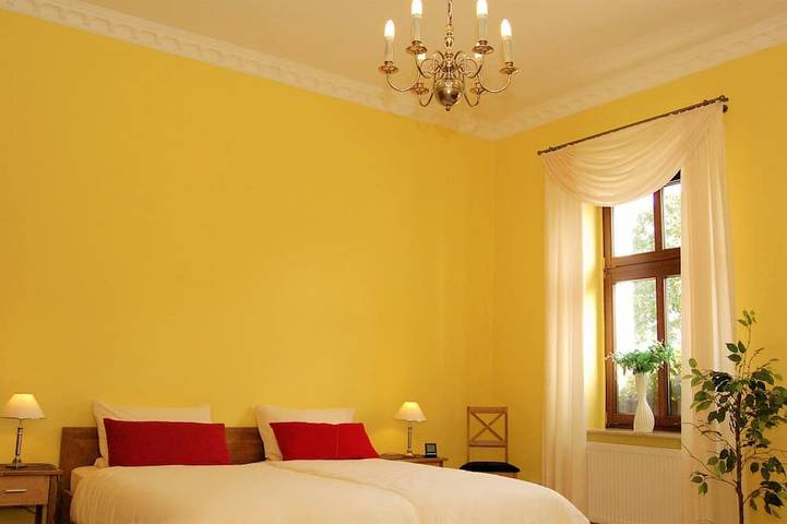 Ferienwohnung für 6 Personen, mit Pool und Garten sowie Terrasse in Caputh - 2