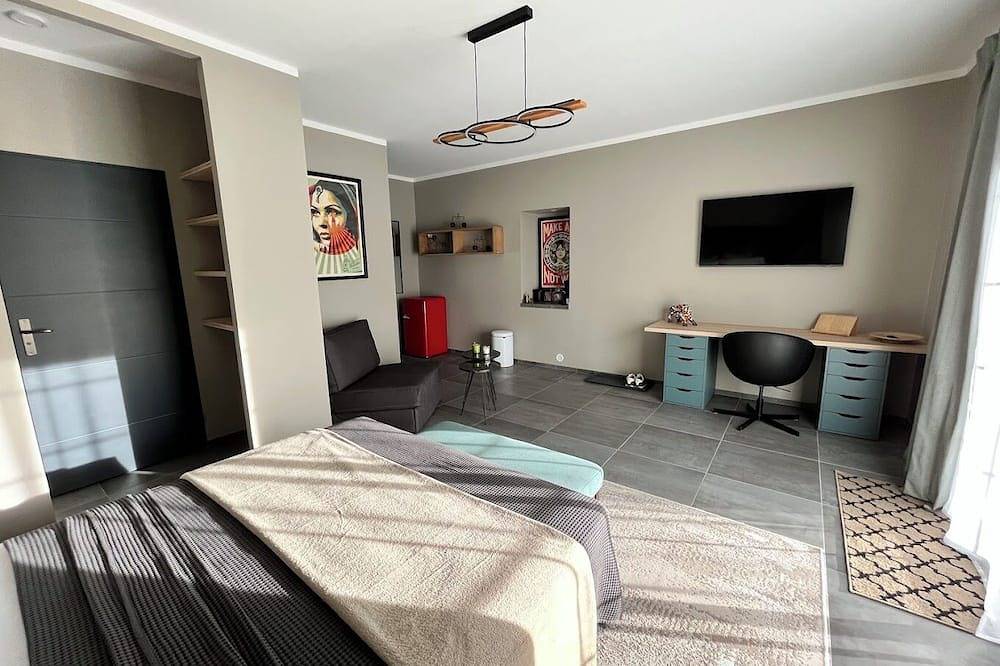 Ganze Wohnung, Sablet : Exceptional room in a quiet, hotel-like setting in Sablet, Vaucluse