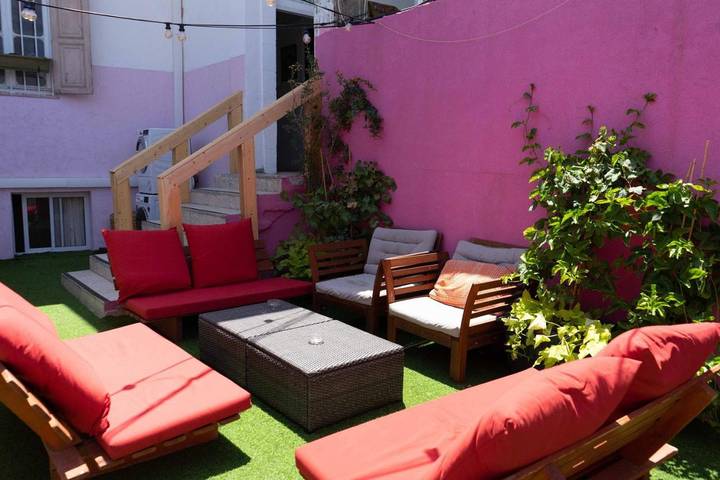 Maison d’hôte pour 2 personnes, avec terrasse et jardin à Tel Aviv