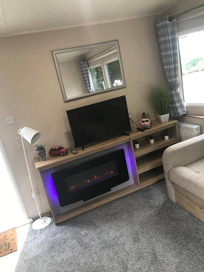 Glamping for 6 people, with Garden and Pool as well as View in Ribble Valley