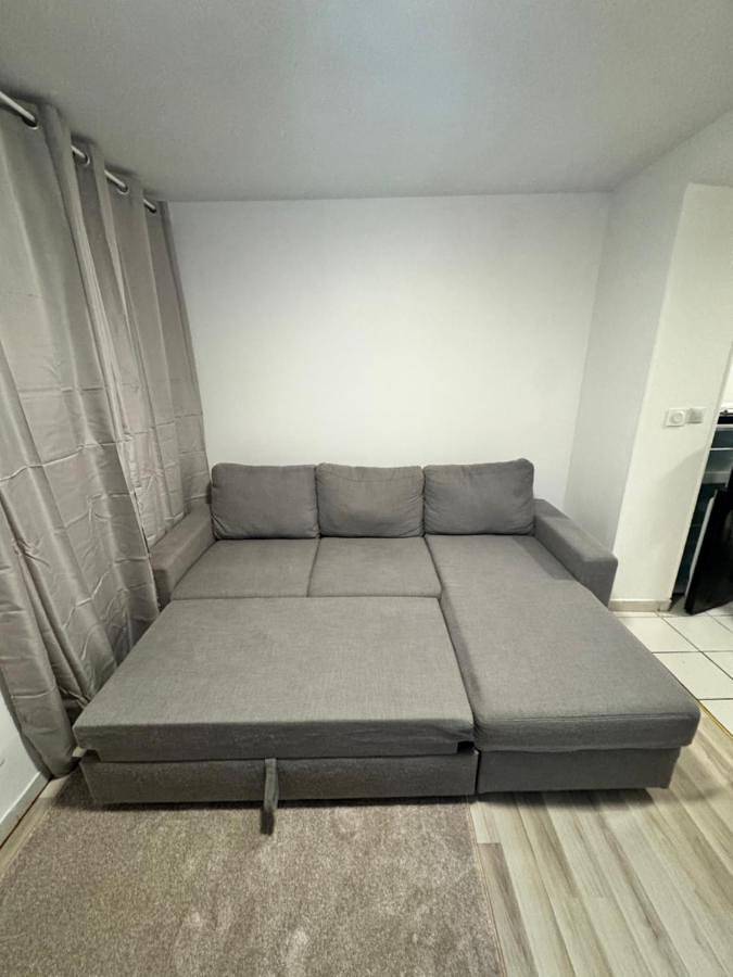 Gîte pour 3 personnes, avec terrasse à Le Petit-Quevilly - 2