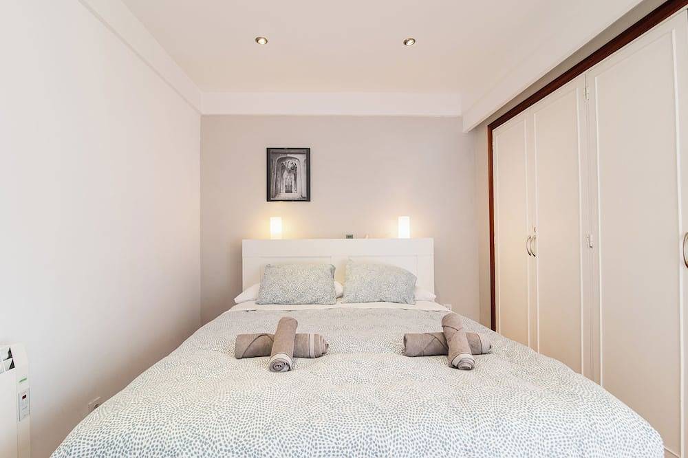 Geheel appartement, Amara Apartmnt *Amonaren Etxea*. Free Wifi, Rooms, rent parking. in San Sebastian, Baskische Kust (Spanje)