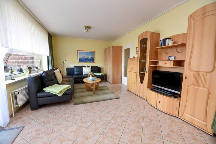 Ferienwohnung für 4 Personen, mit Balkon und Garten in Döse