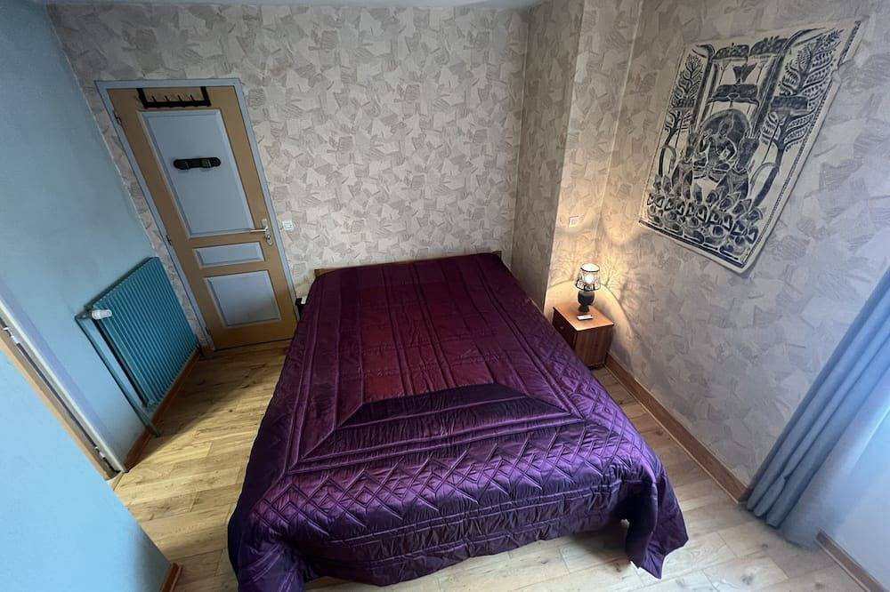 Entire apartment, Chambre Centre-ville, à 20 Minutes de Paris Centre in Villejuif, Val-de-Marne