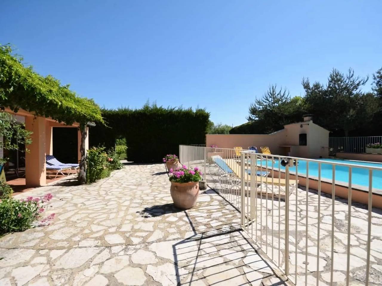 Haus 9 Personen in Malaucène, Parc naturel régional du Mont-Ventoux
