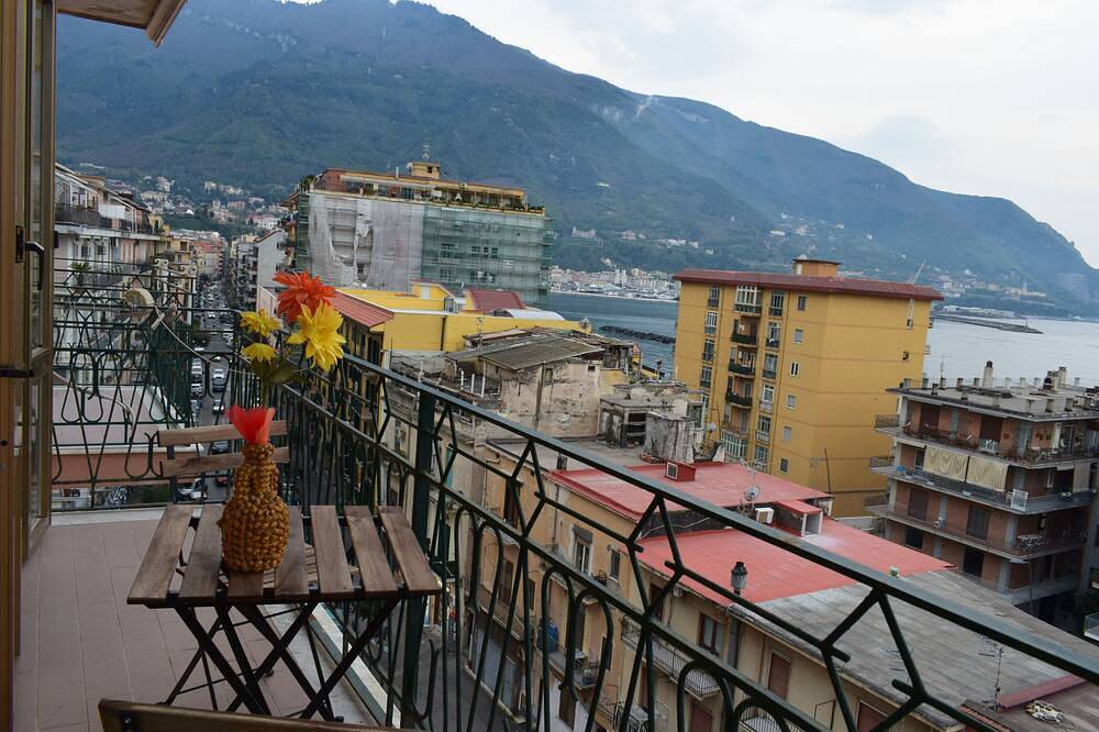 Apartment on the Sorrento coast in Castellammare di Stabia, Napoli e dintorni