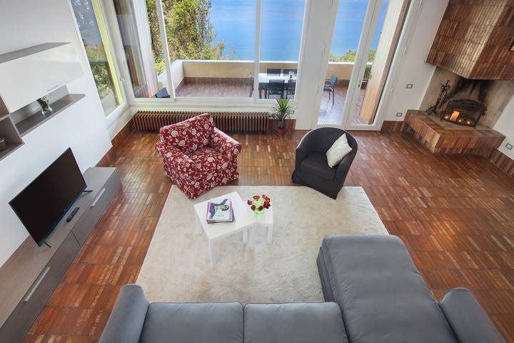Ferienhaus für 8 Personen, mit Garten und Seeblick in Garda - 2