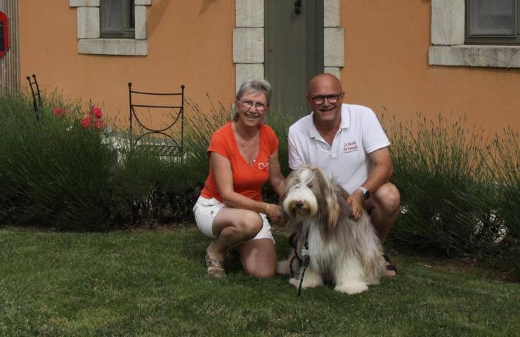 Location de vacances pour 2 personnes, avec vue ainsi que piscine et jardin à Saint-Félicien - 4