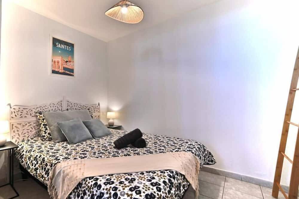 Apartamento entero, Triomphe - Vue Sublime, Hypercentre, Tv 4K, Fibre in Saintes, Saintes region