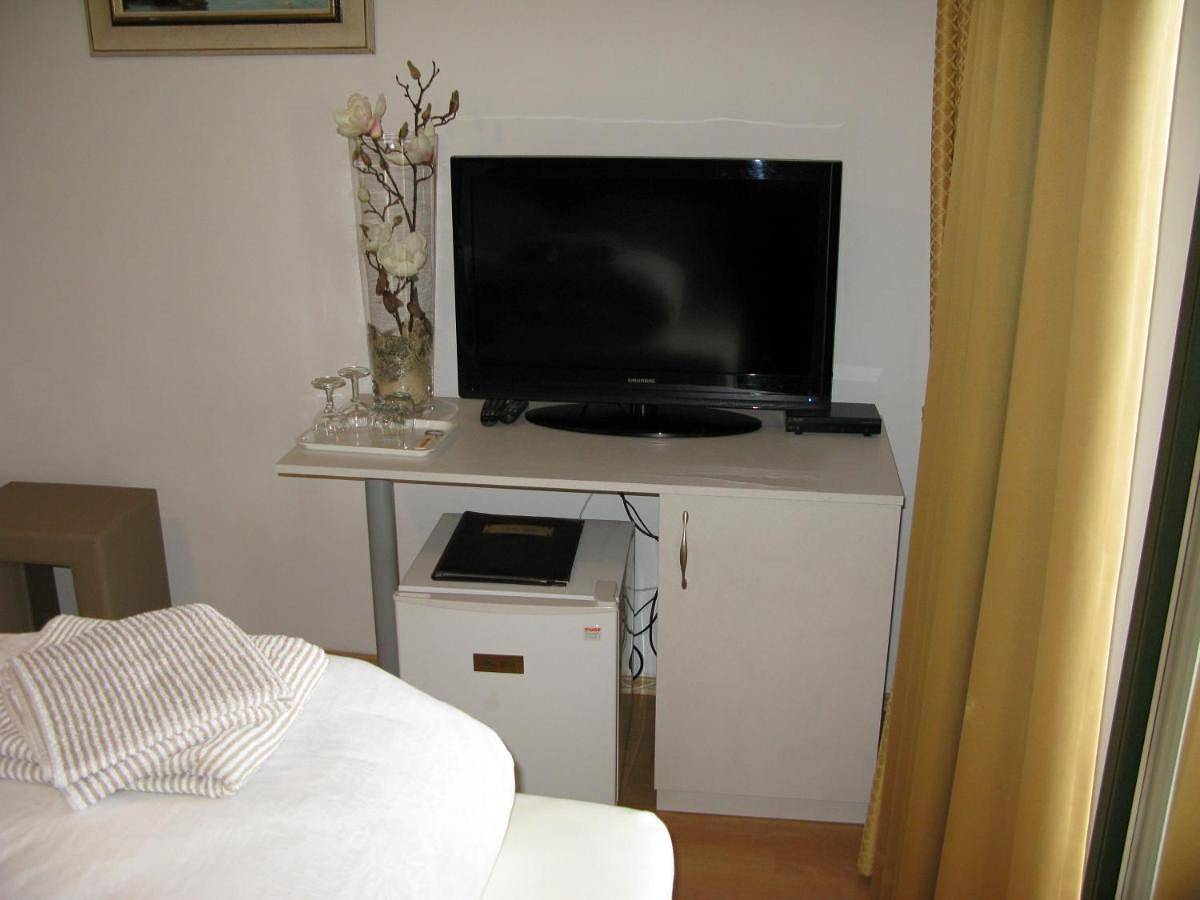 Bed and Breakfast Villa Iris in Krajska Lučica, Moscenicka Draga