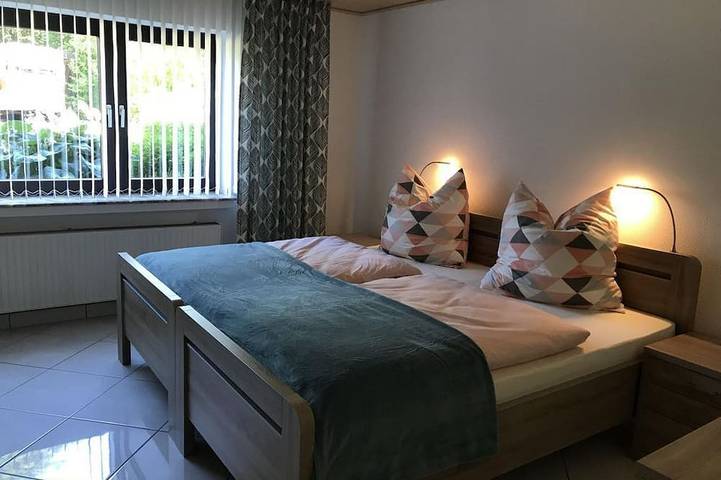 Ferienwohnung für 3 Personen, mit Balkon und Garten in Waldbröl - 2