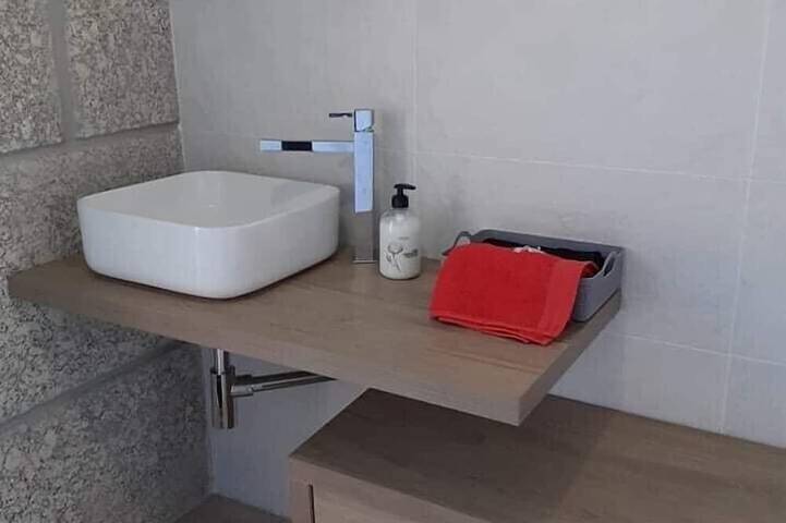 Location de vacances pour 6 personnes, avec jardin et terrasse à Fafe - 4