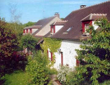 Chambre d’hôte pour 2 personnes, avec jardin dans Yonne