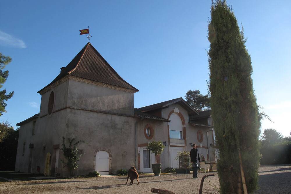 Gites 2 pièces pour 4 personnes, avec piscine in Villeneuve-sur-Lot, Quercy