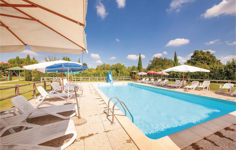Location de vacances pour 8 personnes dans Orentano - 2