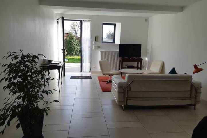 Location de vacances pour 2 personnes, avec Terrasse et Piscine à Cazères