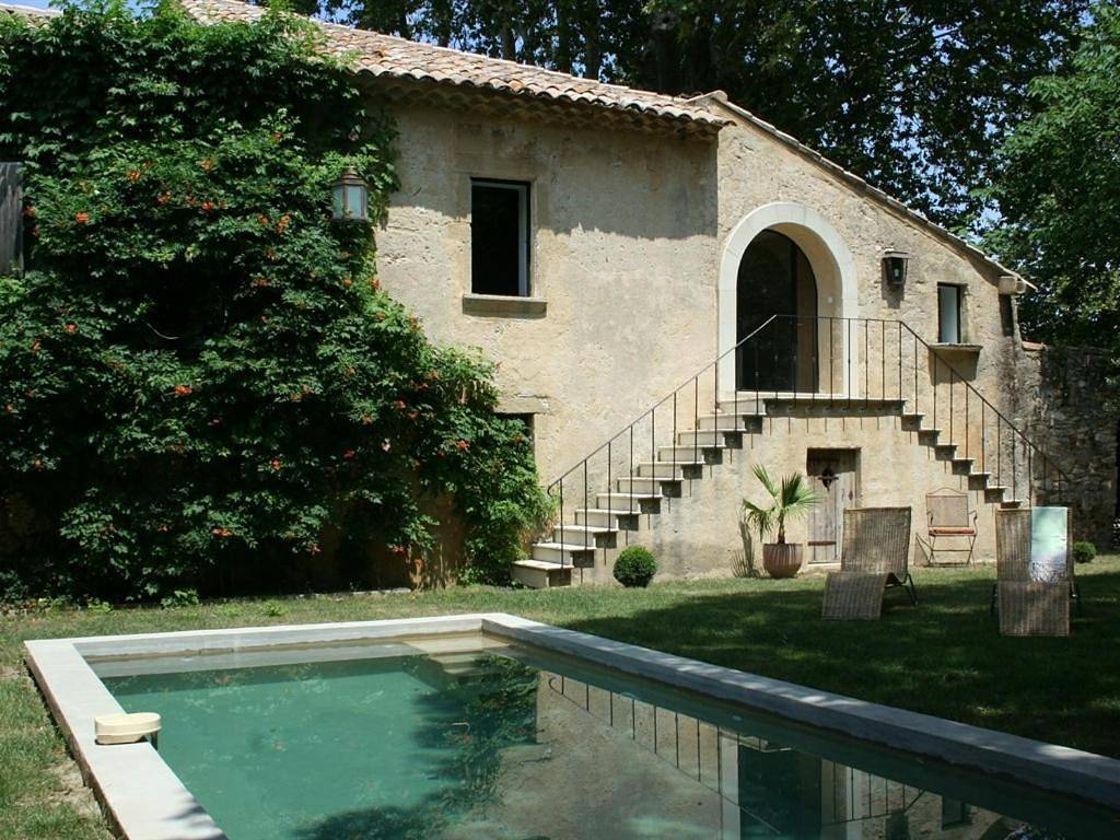 Standard Double Room in Saint-Laurent-des-Arbres, Région de Nîmes