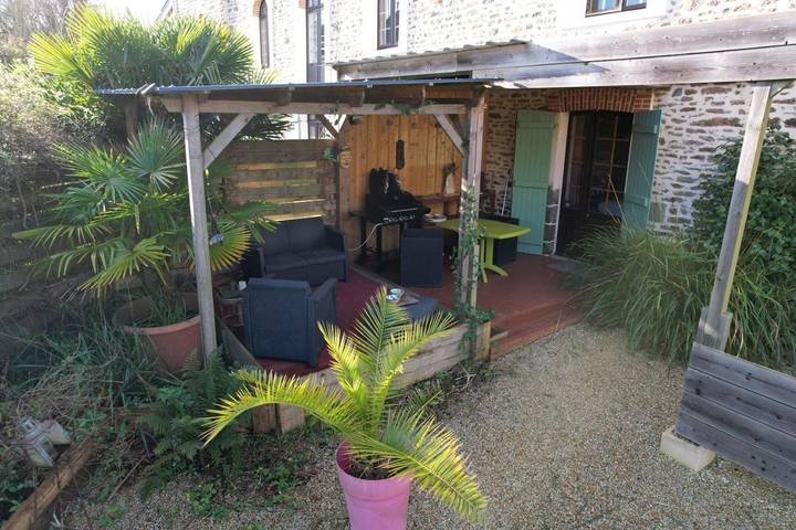 Location de vacances pour 2 personnes, avec jardin et vue à Lanvallay - 3