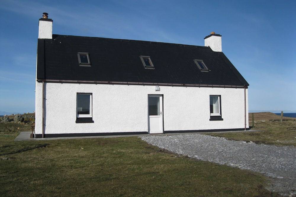 Gemütliches Hebridean Cottage mit Blick auf den Atlantik an der Westküste von North Uist in Nord Uist, Äußere Hebriden
