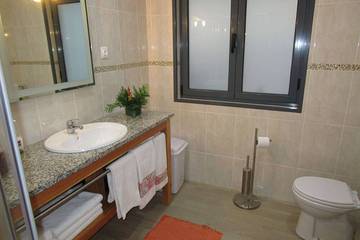 Villa for 3 People in Candelária, São Miguel, Photo 2
