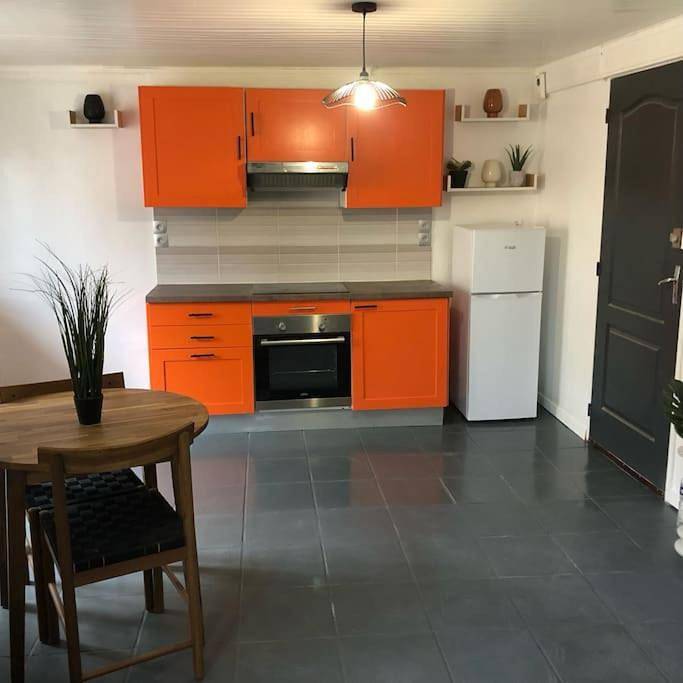 Gîte pour 2 personnes, avec vue à Langeac - 4