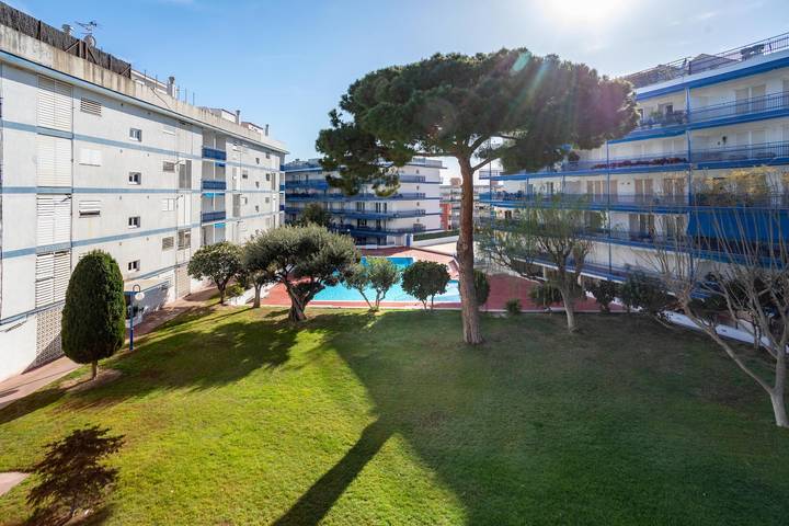 Ganze Wohnung, Ferienwohnung für 6 Personen mit Garten in Supermaresme, Sant Andreu de Llavaneres