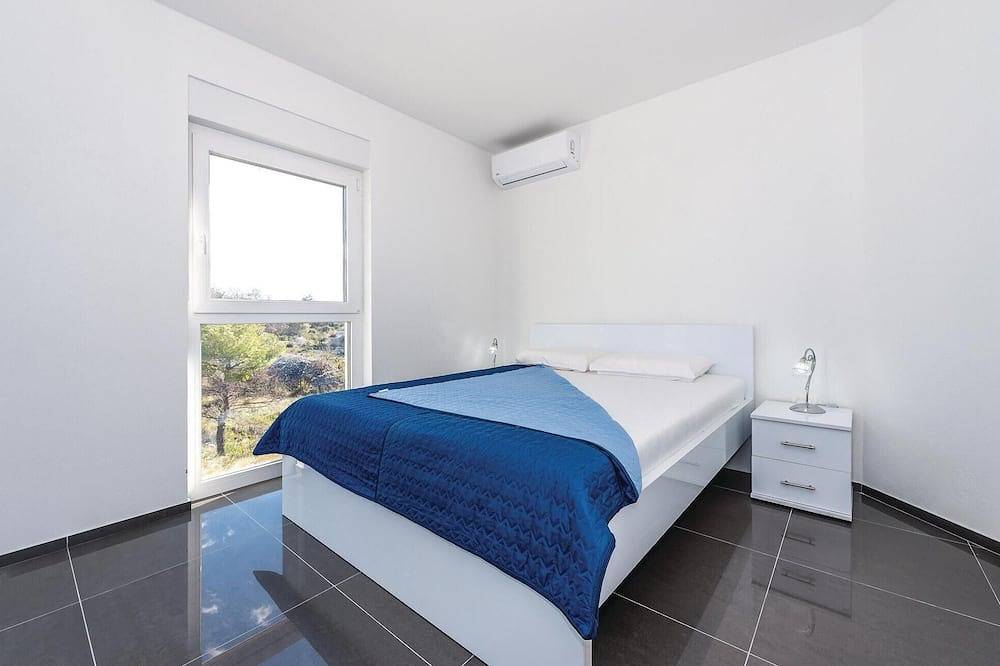 3 soverom nydelig hjem i Brodarica in Šibenik, Šibenik-Knin