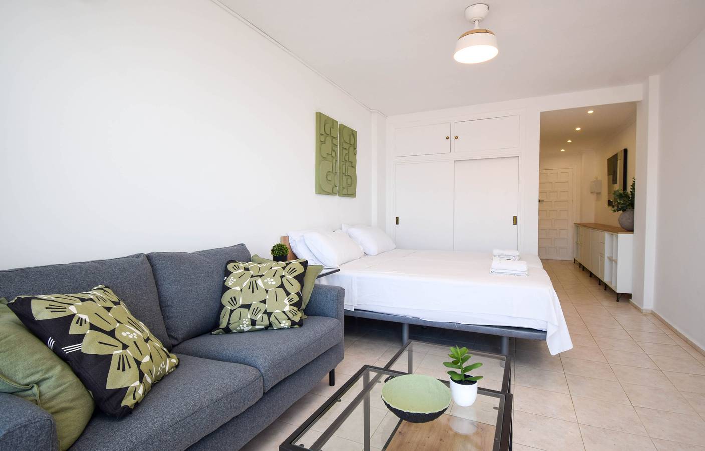 Entire studio, Ref: 230. Fully renovated seafront studio with pool in Torreblanca (Fuengirola), Fuengirola