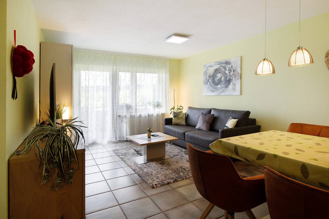 Ganze Wohnung, Ferienwohnung 'Ado Ferienwohnung' mit Bergblick und Balkon in Grafenhausen, Südschwarzwald