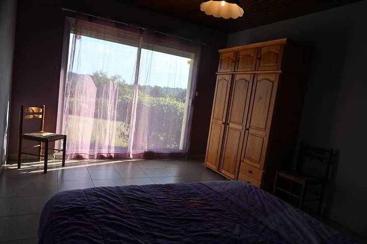 Gîte pour 8 personnes, avec jardin et terrasse à Thégra - 3