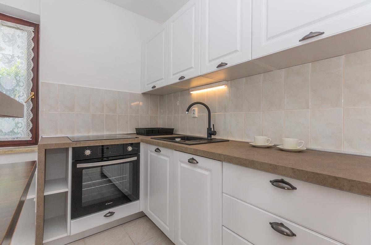 Ganze Ferienwohnung, Ferienwohnung für 5 Personen ca. 74 qm in Njivice, Kvarner Bucht (Krk) in Njivice, Krk