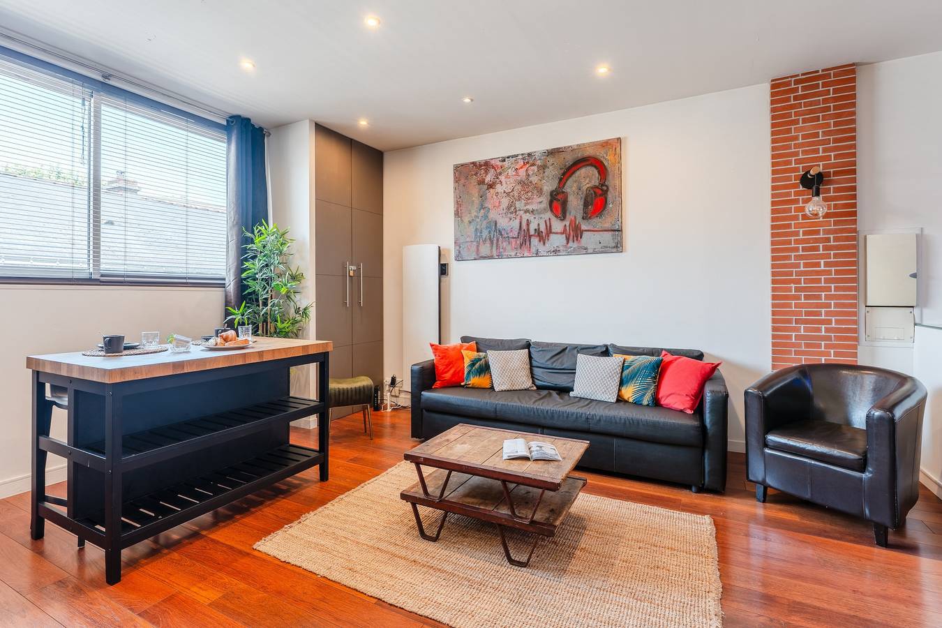 Apartamento entero, Loft Lamoricière - 15 minutes à pieds du centre in Nantes, Nantes region